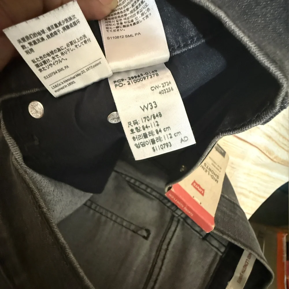 Levi's 299650149 Shorts Women's 33 Black Denim Stretch Mid‎ Length
